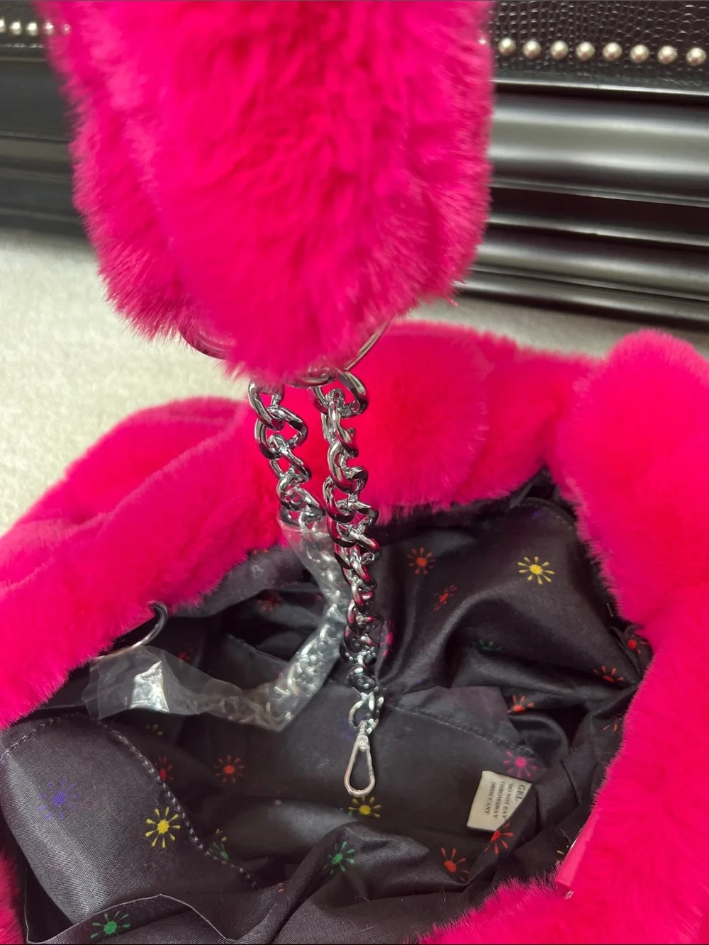 Plush Faux Fur Tote Bag - Hot Pink